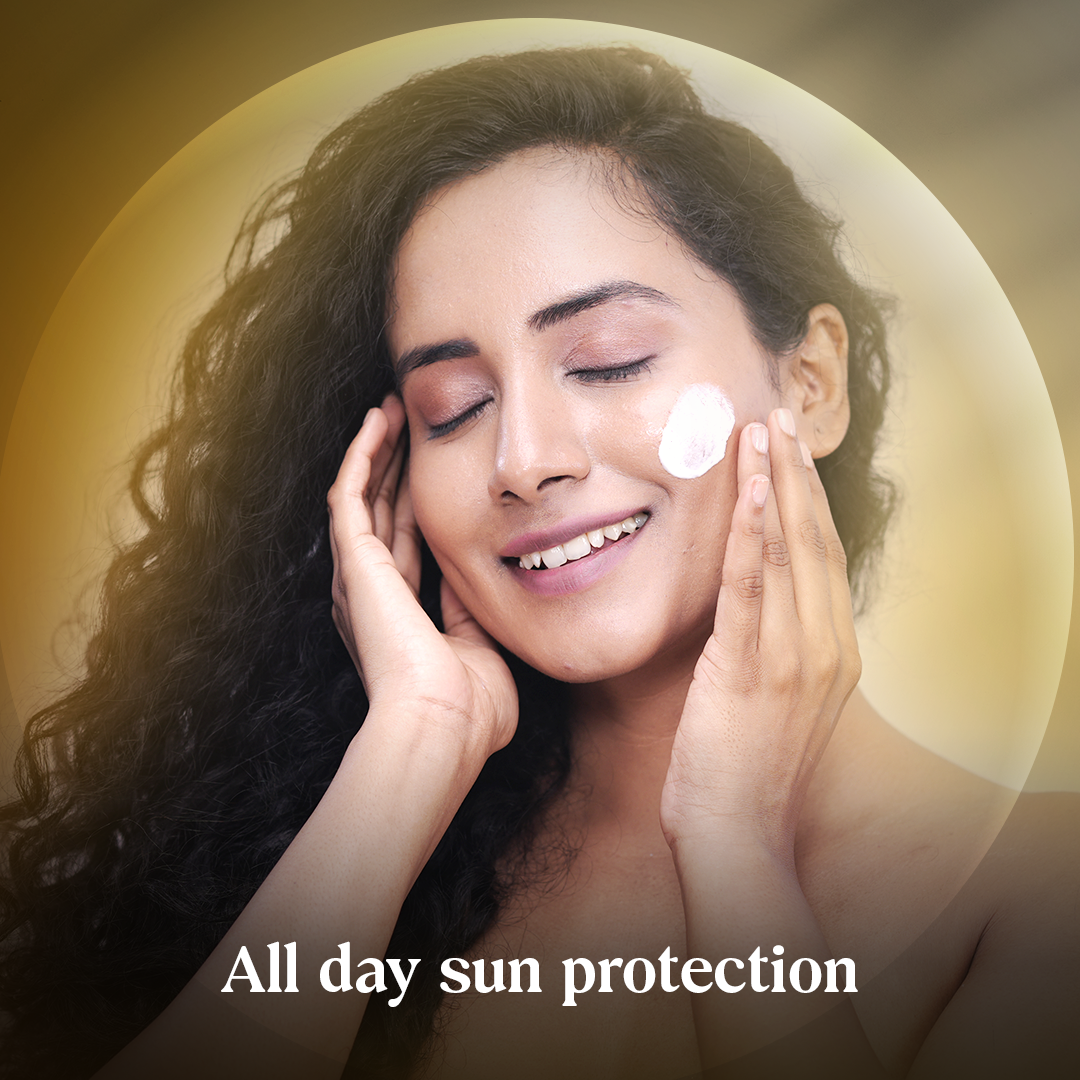 SPF 50 Sunscreen Hydra Glow - 3 in 1, No Whitecast, All-Day Hydration